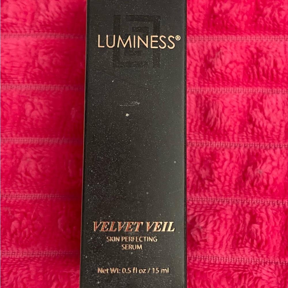 Luminess Velvet Veil Skin Perfecting Serum